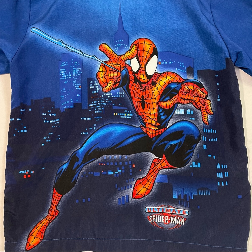 Vintage Ultimate Spider-Man Kids Casual Button Up Size 6X Marvel 2002